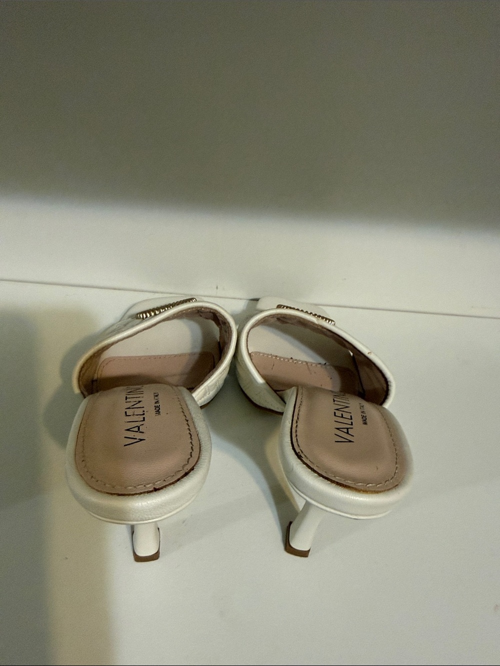 Valentino by Mario Valentino Venere Ivory Quilted Leather Heeled Sandals Size 7 - Picture 8 of 16